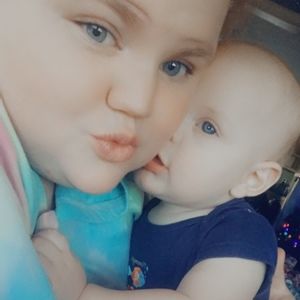 Meet your Posher, Kimberly